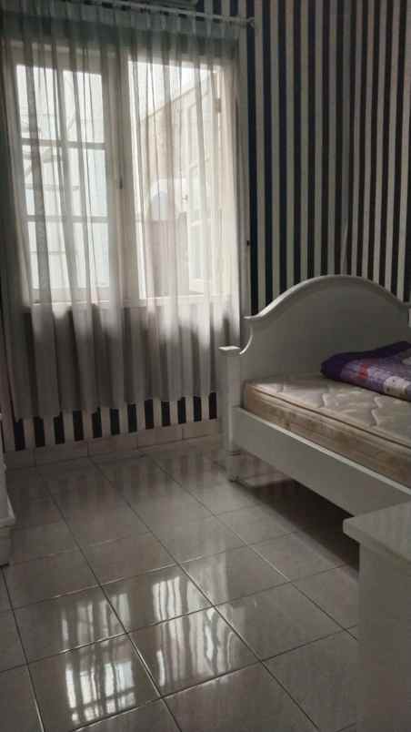 jual rumah siap huni full furnish kota wisata cibubur