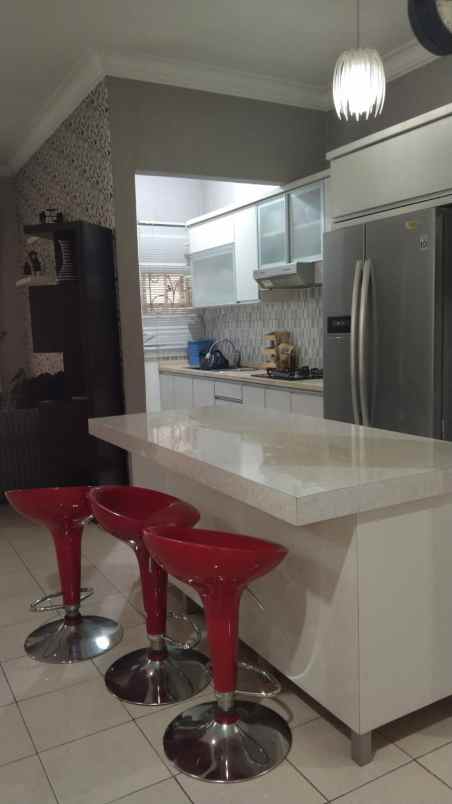 jual rumah siap huni full furnish kota wisata cibubur