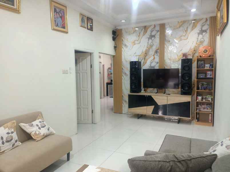 miliki rumah bulevar hijau bekasi siap huni c1021