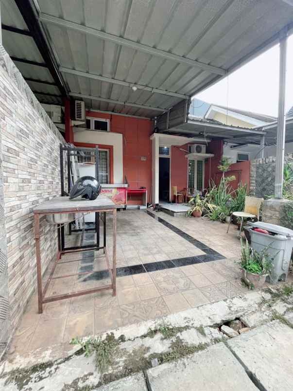 over kredit 180juta rumah maharaja depok sawangan