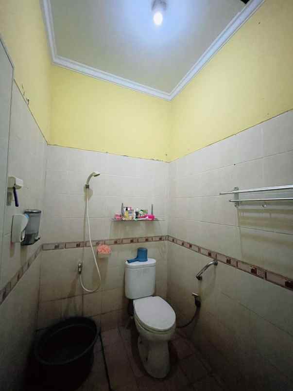 over kredit 180juta rumah maharaja depok sawangan