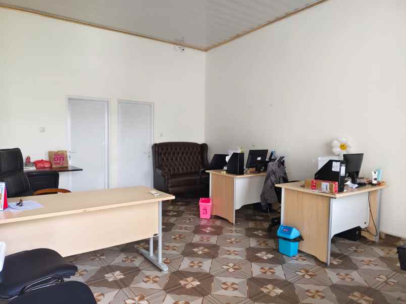 ruang usaha resto aktif dekat summarecon bekasi