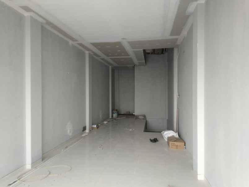 ruko dijual pinggir jalan raya karang tengah tangerang