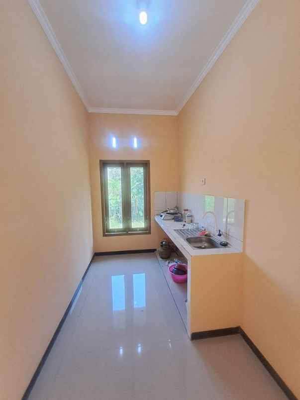 rumah 1 lantai dekat bandara abd saleh