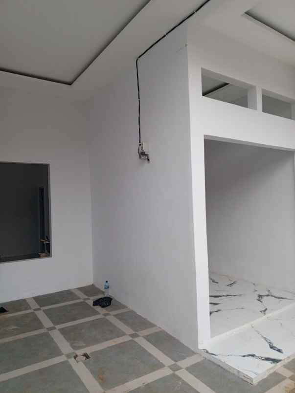 rumah 2 lantai ada rooftop jagakarsa jakarta selatan