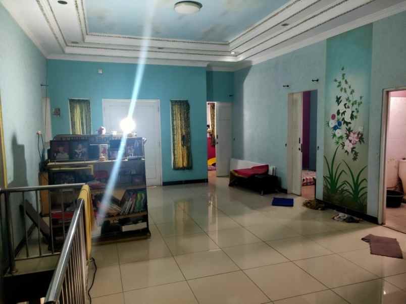 rumah 2 lantai di belendung benda tangerang