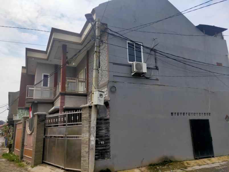 rumah 2 lantai di belendung benda tangerang