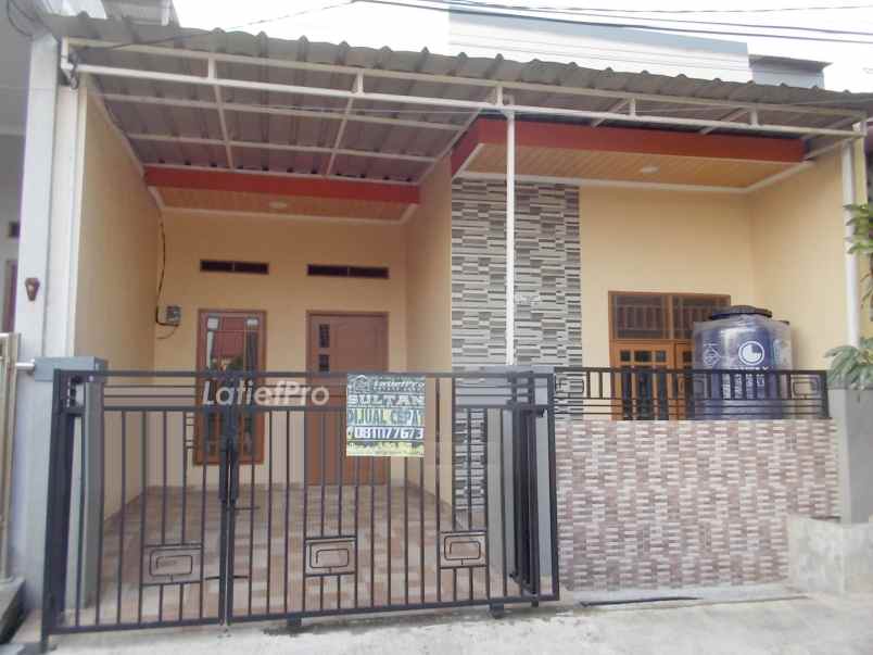 rumah abu2 harga kelabu pas di saku