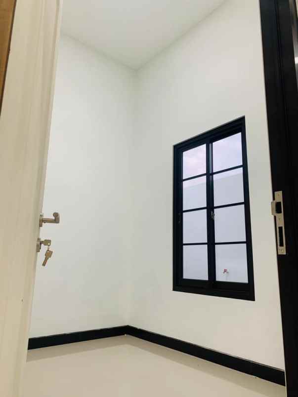 rumah aesthetic dan elegan mojosari