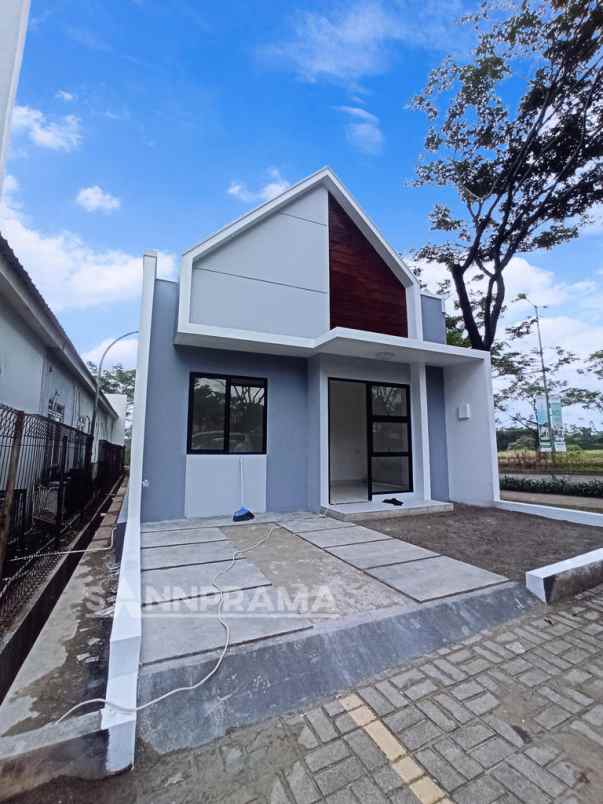 rumah baru desain elegant lokasi dekat bsd