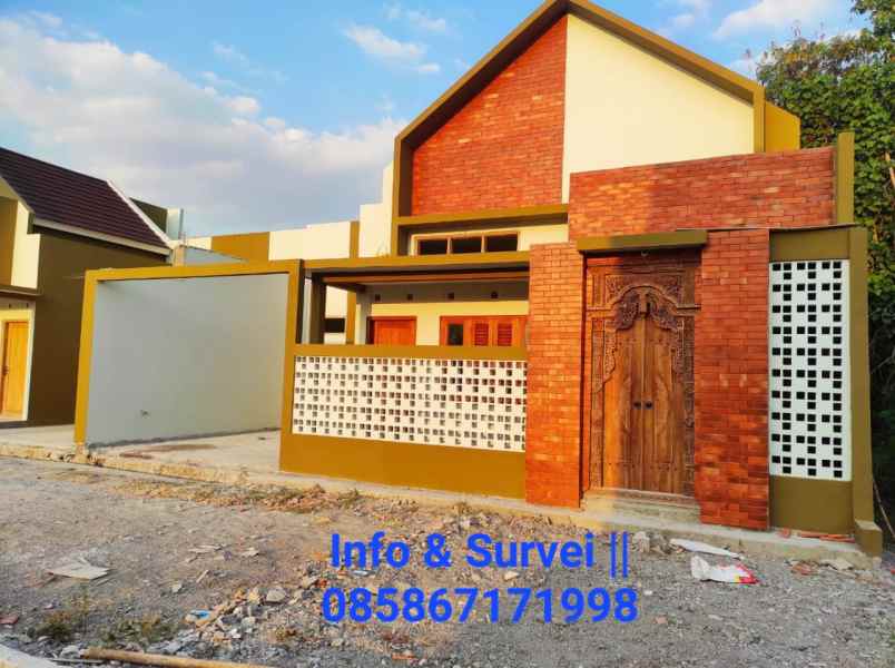 rumah baru ready desain unik di ngemplak boti kts