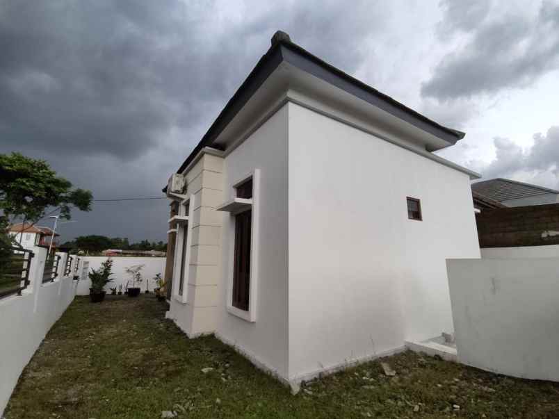 rumah baru siap huni cantik view merapi di prambanan