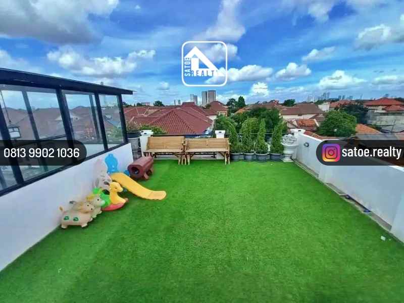 rumah cantik 2 5 lantai di pejaten barat pasar minggu