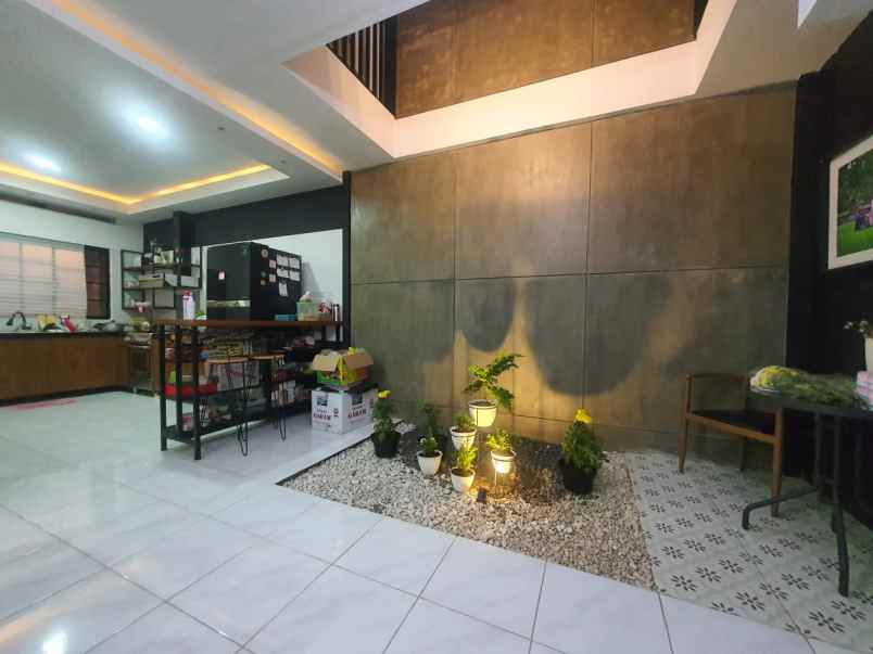 rumah cantik siap huni di sektor 9 bintaro