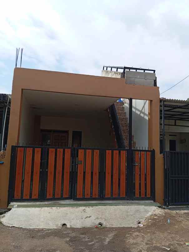 rumah cisasawi cihanjuang siap huni bangunan baru