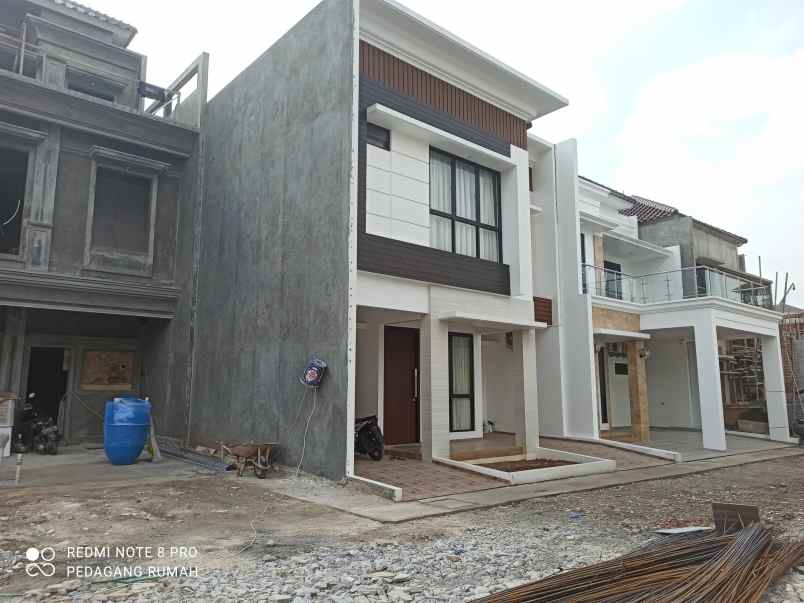 rumah cluster bisa kpr area rawamangun