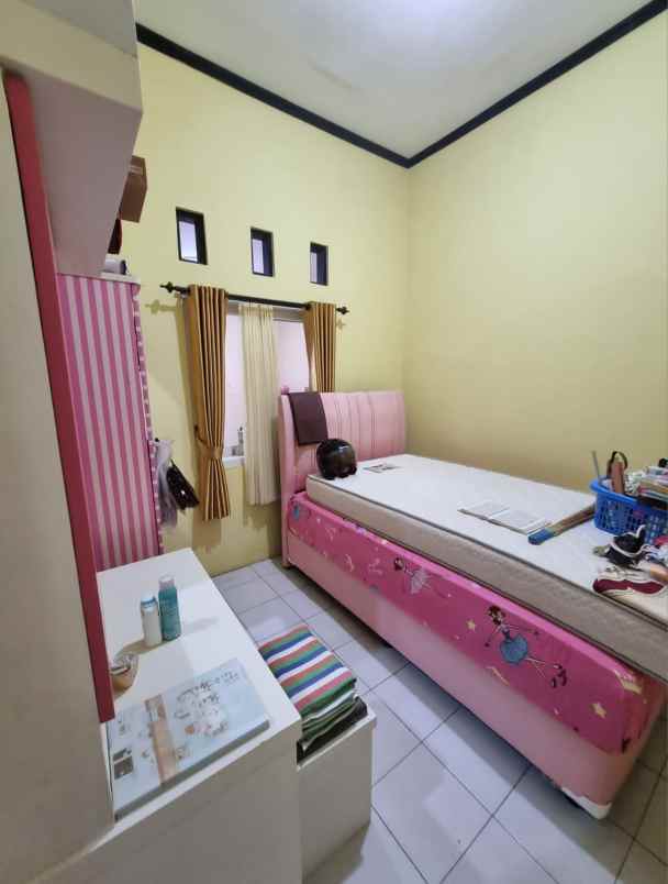 rumah d jual d komplek