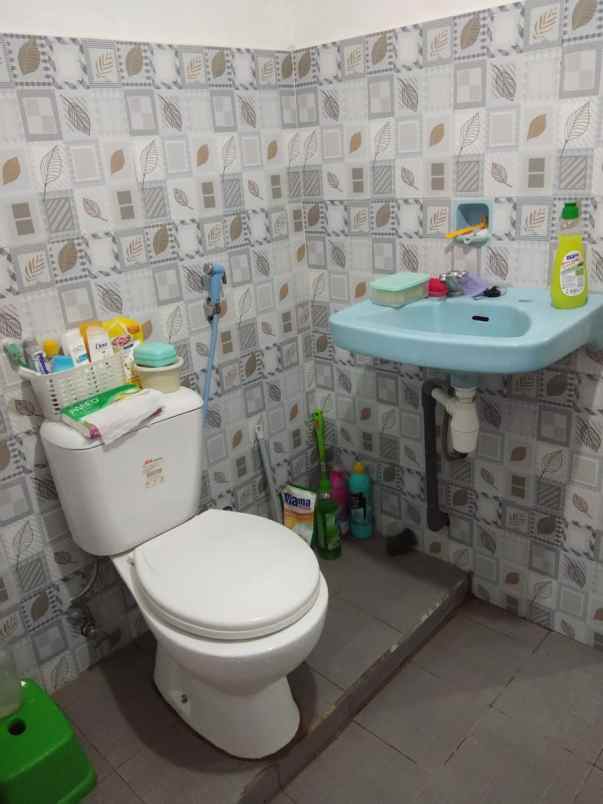 rumah daerah ngagel atap gavalum pbb lengkap