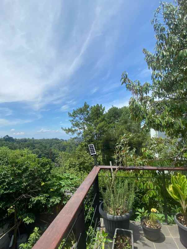 rumah dago view city hutan udara sejuk bandung utara