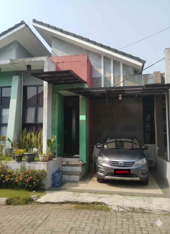 rumah di ssp sariwangi parongpong