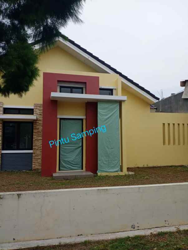 rumah dijual cluster atlantis