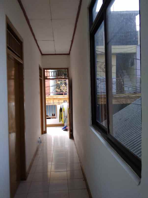 rumah dua lantai murah rawamangun jakarta timur