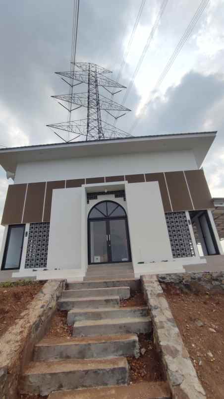 rumah jl cempaka panyirapan