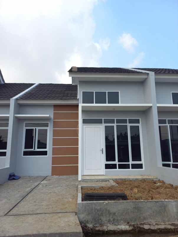 rumah jl manunggal vii samping