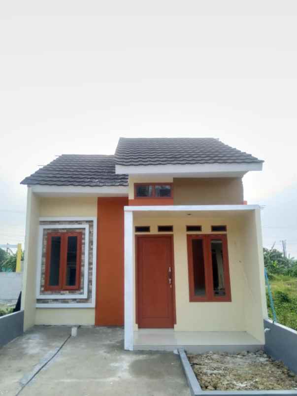 rumah jl raya serang kelurahan