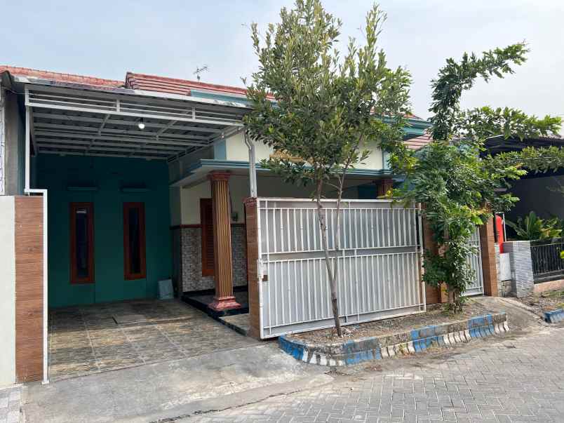 rumah kawasan perkotaan lokasi lamongan