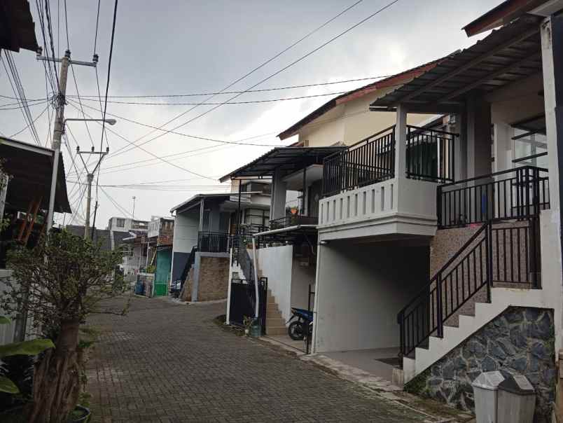 rumah komplek permana 10 menit pemkot cimahi