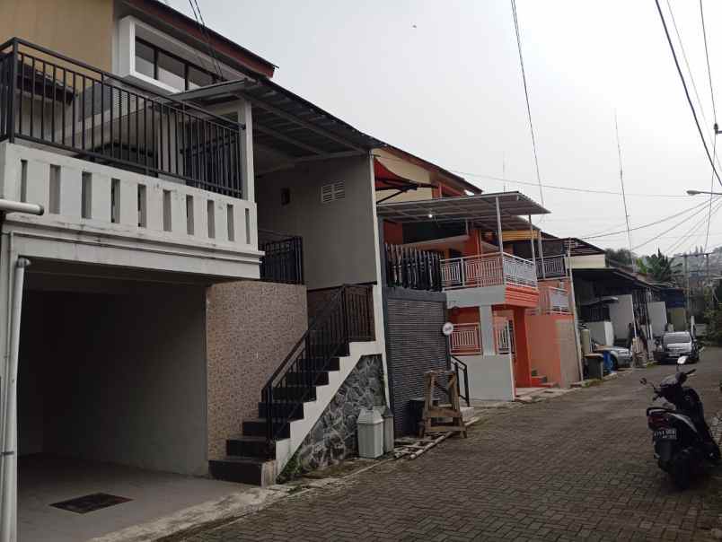 rumah komplek permana 10 menit pemkot cimahi