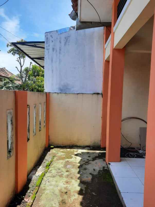 rumah komplek siap huni dan strategis