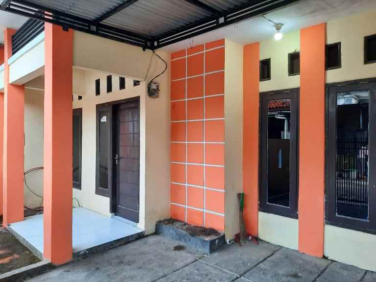 rumah komplek siap huni dan strategis