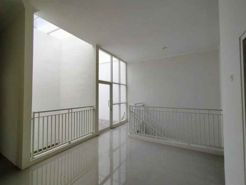 rumah kost full penghuni di merjosari