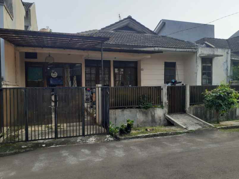 rumah luas pamulang permai