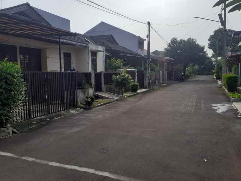 rumah luas pamulang permai