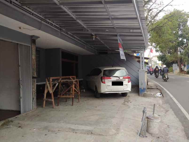 rumah mainroad cihanjuang dekat pemkot cimahi