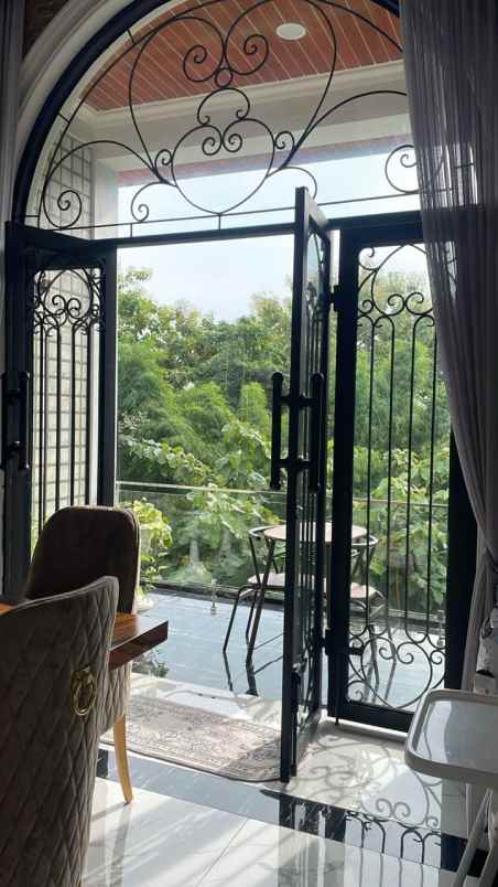 rumah mewah cantik design modern siap huni