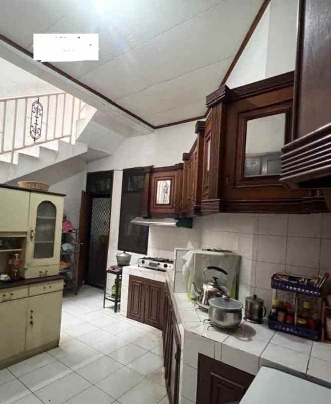 rumah mewah dalam komplek duren sawit jakarta timur