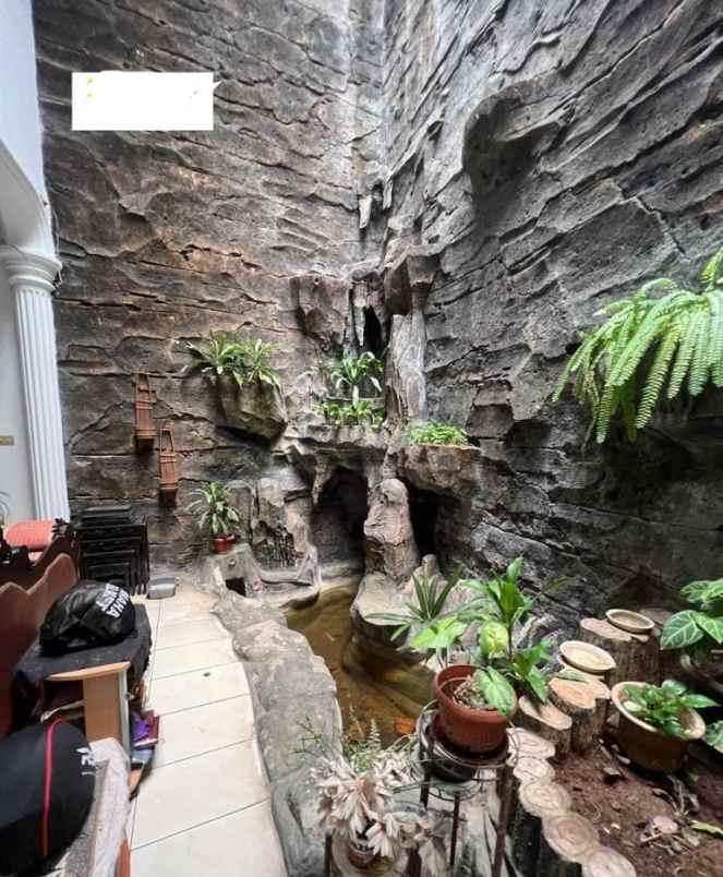 rumah mewah dalam komplek duren sawit jakarta timur