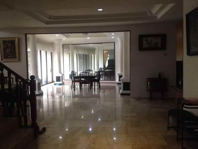 rumah mewah di bintaro