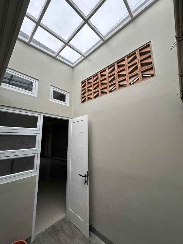 rumah mewah di duren sawit jakarta timur