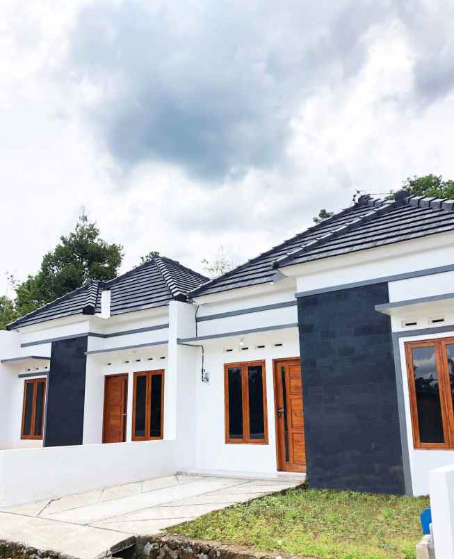 rumah mewah dp 0 di gunungkidul