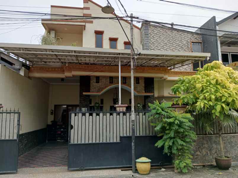 rumah mewah pusat kota malang