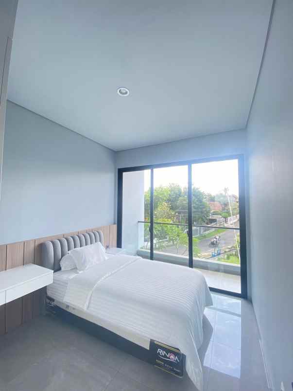 rumah mewah siap huni di mlati dekat sleman city hall