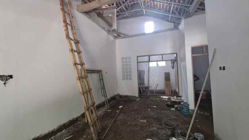 rumah mezzanine progres 80 luas tanah 114 m2 dekat umy