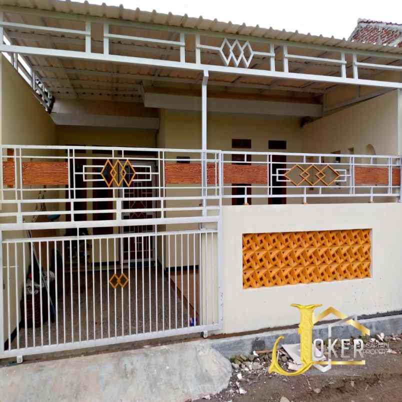 rumah minimalis siap huni 200 jutaan shm