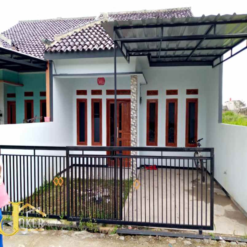 rumah minimalis siap huni 200 jutaan shm