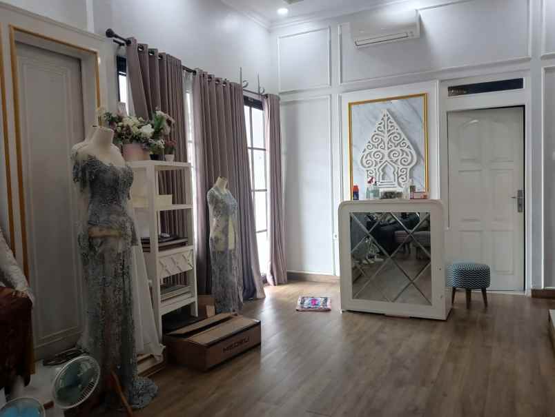 rumah minimrenov tengah kota lamper semarang selatan